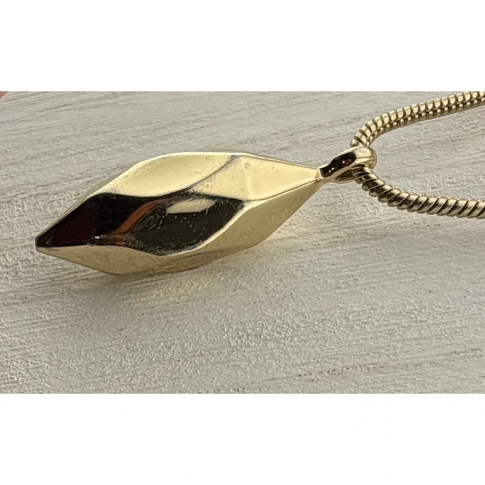 Banana Republic‎ Pendant Necklace 32in Gold Tone Geometric Snake Chain Long READ